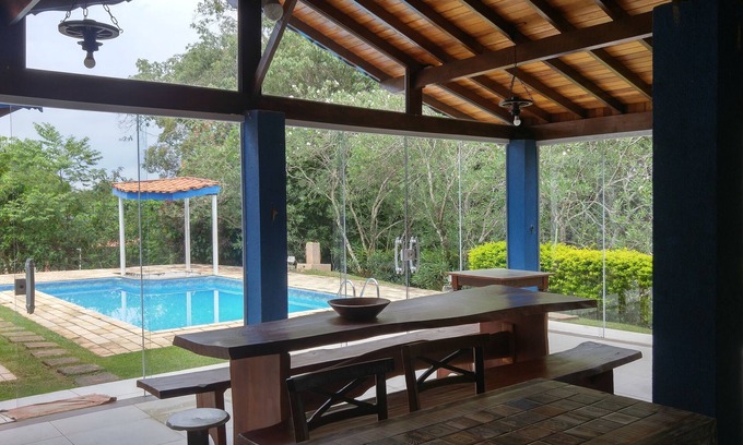 Mairinque Cabaña | Inicio de estilo rancho cerrado cercano cond seguridad global São Paulo