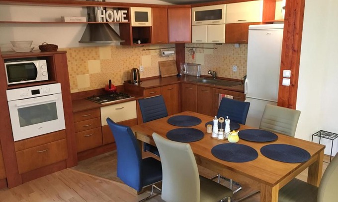 Velky Slavkov Apartamento | Home