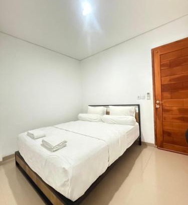 Renon Casa | Home Stay Room in Bali Near Sanur Beach