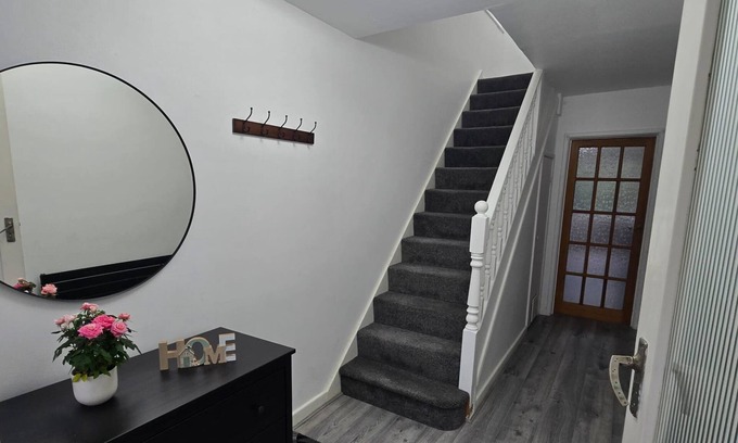 Newark upon Trent Casa | Home stay with Jesline and Sudheesh
