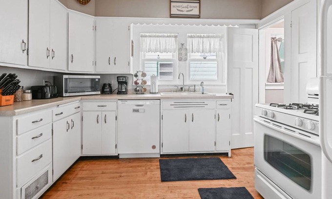 Wausau Casa | Home Sweet Home 4 bed 2 bath on the North Side of Wausau's Downtown
