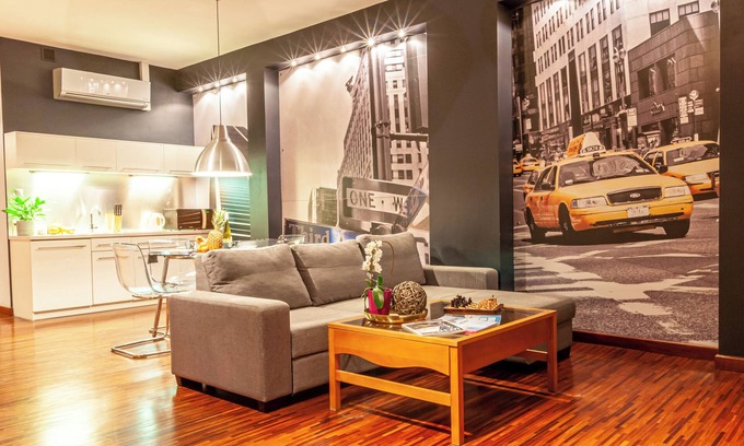 Srodmiescie Apartamento | Home & Travel Apartments