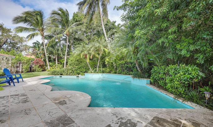 Harbor Beach Casa | Home w/Lanai, Close to Beaches in Fort Lauderdale