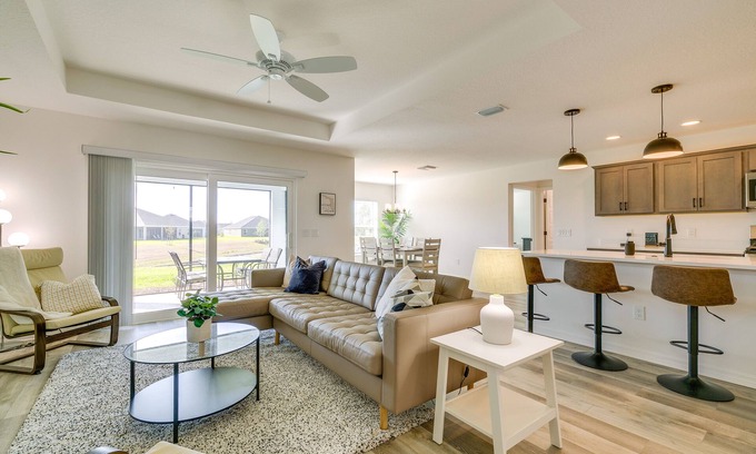 Okahumpka Casa | Home w/ Lanai + Community Perks in The Villages!