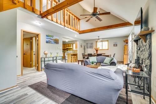 Jim Thorpe Casa | Home with Fire Pit in Jim Thorpe 6 Mi to Dtwn!