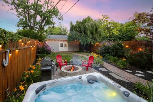 Weinland Park Casa | Home with Garage, Hot Tub, near OSU & Short North