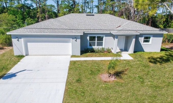 Port Malabar Casa | Palm Bay Home with Pool Table: Nature, Tranquility, and Proximity to the Beach