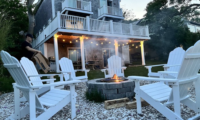 Plymouth Casa | Home with spectacular panoramic ocean views from a bluff high above Cape Cod Bay