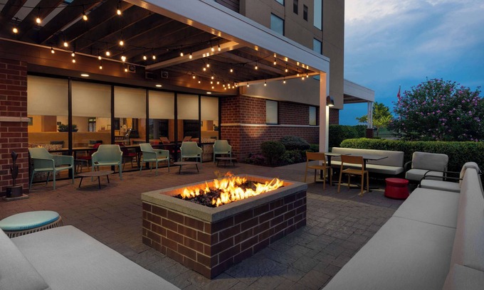 Cheektowaga Hotel | Home2 Suites by Hilton Buffalo Airport / Galleria Mall