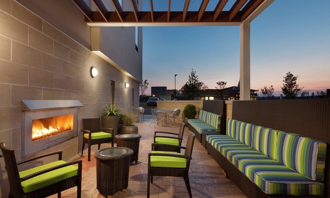 Durham Hotel | Home2 Suites by Hilton Durham Chapel Hill