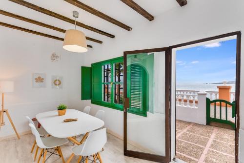 Telde Casa | Home2Book Oceanfront Bliss in Taliarte