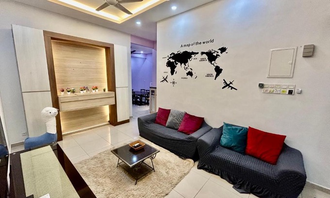 Central Seberang Perai Casa | Home36#8pax#4bedroom#NearAeonAlma#Mcd
