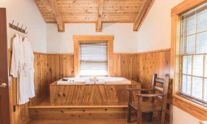Natural Bridge Casa | Homeaway Lane