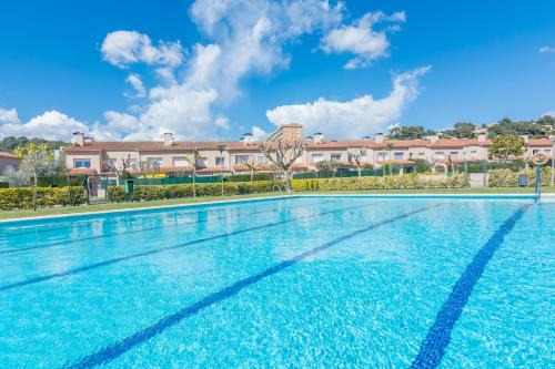 Santa Susanna Casa | HomeHolidaysRentals Moonlight