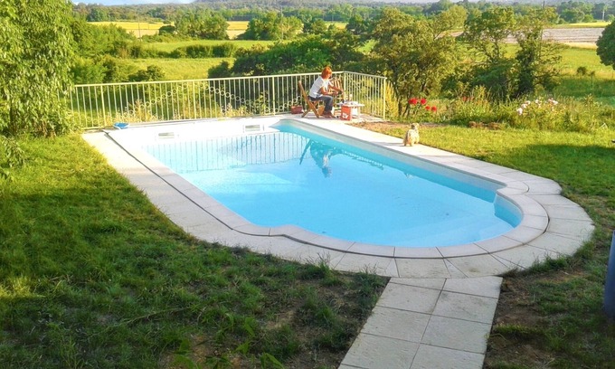 Orthoux-Serignac-Quilhan Casa | Homerez - Casa en Orthoux-Sérignac-Quilhan