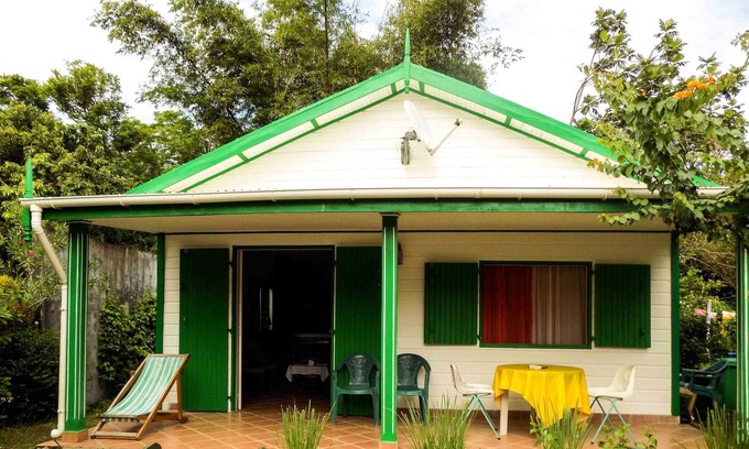Foulpointe Casa | Homerez - 10 m away from the beach! House for 4 ppl. at Foulpointe Madagascar