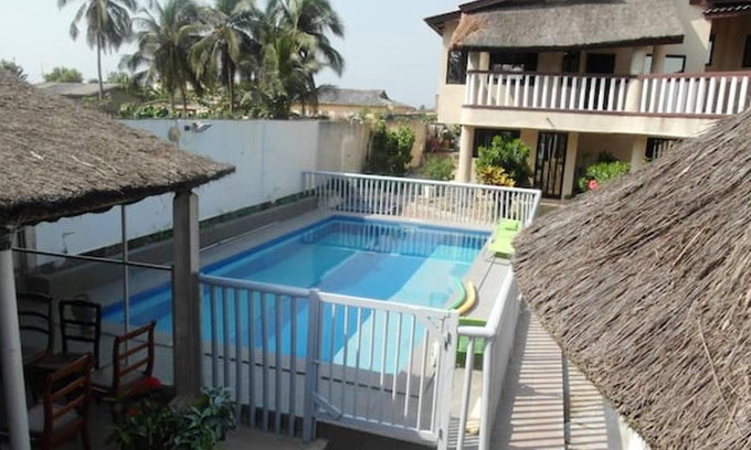 Grand Popo Apartamento | Homerez - 10 m away from the beach! Nice studio for 2 ppl. with shared pool