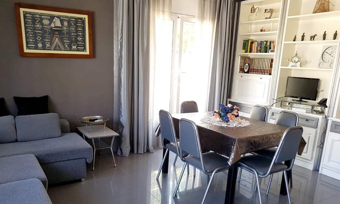 Comarruga Casa | Homerez - 100 m away from the beach! House for 8 ppl. with sea view at Coma-ruga
