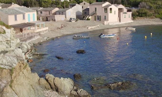 Morsiglia Casa | Homerez - ¡A 20 m de la playa! Casa para 4 pers. con vistas al mar en Centuri