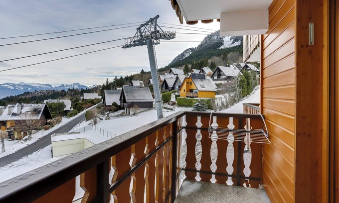 Thollon-les-Memises Apartamento | Homerez - Apartamento Thollon, lago