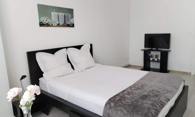 La Courneuve Apartamento | Homerez - Apartamento en La Courneuve