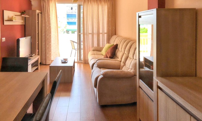 Carretera de Cadiz Apartamento | Homerez - Apartamento en Málaga Puerta Blanca