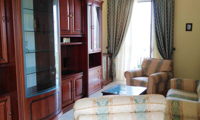 Citta Giardino Apartamento | Homerez - Bonito apartamento a 1 km de la playa para 4 pers. en Città Giardino
