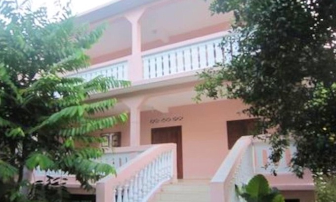Bandrele Apartamento | Homerez - Apartamento para 10 pers. con vistas al mar y jardín en Bandrele