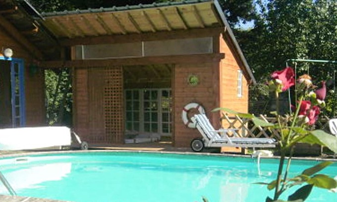 Olby Apartamento | Homerez - Apartamento para 3 pers. con piscina compartida y jardín en Olby