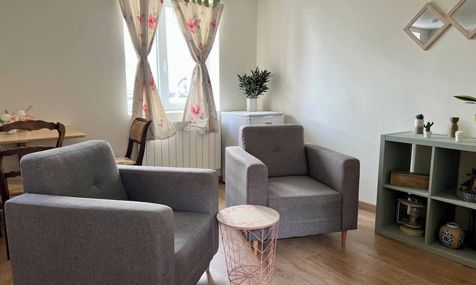Stains Apartamento | Homerez - Apto en Stains, cerca de París