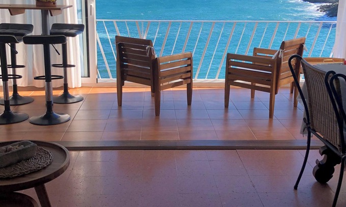Llanca Apartamento | Homerez - Apto. Llançà - Vista mar
