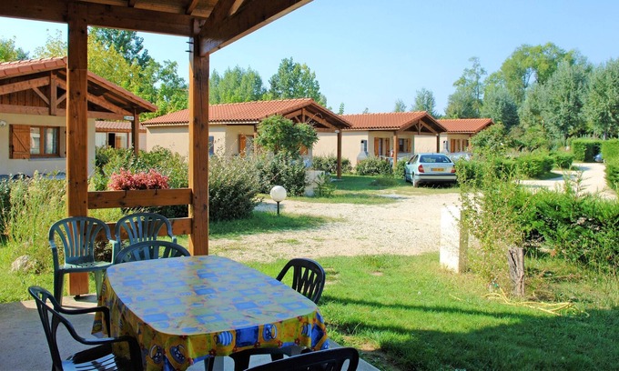 Estang Casa | Homerez - Bonita casa para 6 pers. con piscina compartida y terraza en Estang