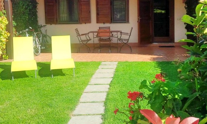 Pescia Romana Apartamento | Homerez - Estudio a 3 km de la playa para 2 pers. con terraza en Pescia Romana