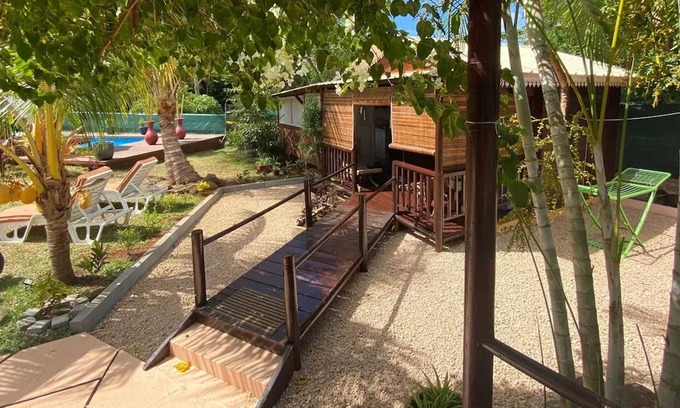 Albion Apartamento | Homerez - Charming apartment in Albion with shared pool