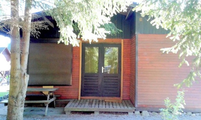 Chanly Chalet De Esquí | Homerez - Encantador chalet en Tellin con vista a la montaña