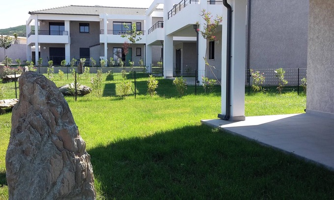 Olmeta-di-Tuda Apartamento | Homerez - Apto. Olmeta di Tuda