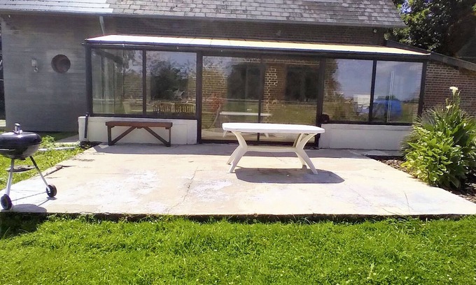 Ecrainville Casa | Homerez - Casa encantadora en Écrainville, jardín