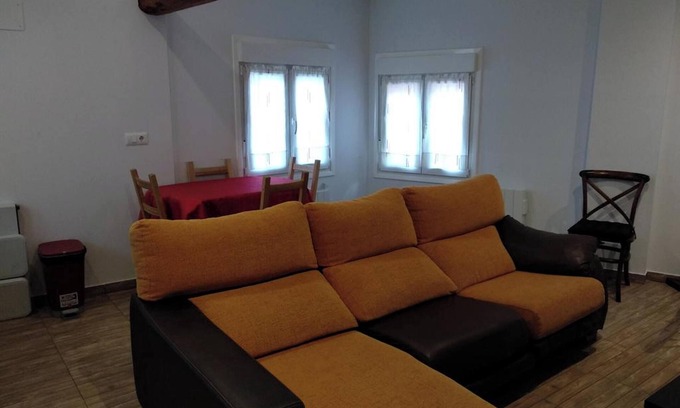 Arnedillo Casa | Homerez - Encantadora casa en Arnedillo con terraza