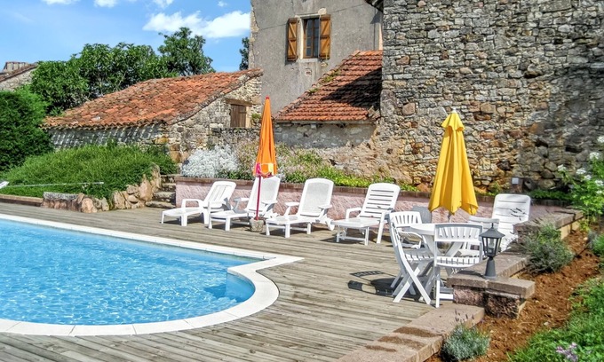 La Masse Villa | Homerez - Encantadora Villa cerca de Lherm con piscina privada