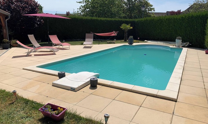 Omerville Villa | Homerez - Villa elegante en Omerville con piscina privada