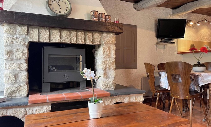 La Roche-sur-le-Buis Casa | Homerez - Casa en La Roche-sur-le-Buis