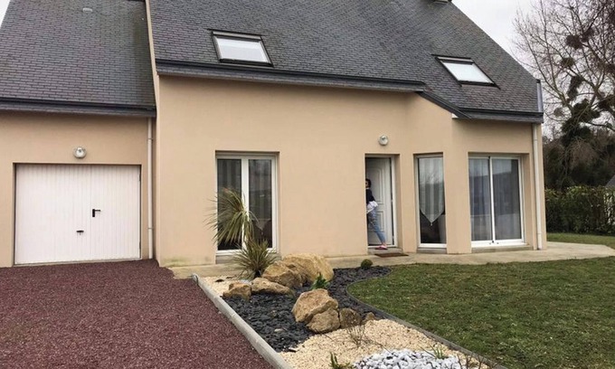 Breville-sur-Mer Casa | Homerez - Casa en Bréville-sur-Mer