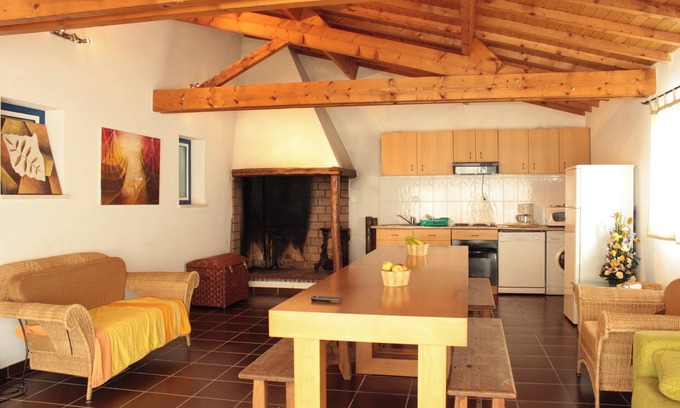 Burinhosa Casa | Homerez - Casa en Burinhosa, Pataias