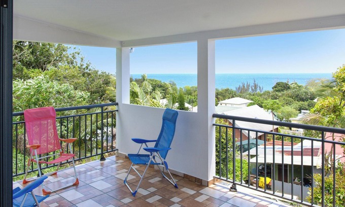 Sainte-Rose Casa | Homerez - Casa con vista al mar en Sainte-Rose