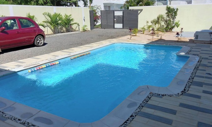 Pereybere Villa | Homerez - Villa idílica en Pereybere con piscina privada