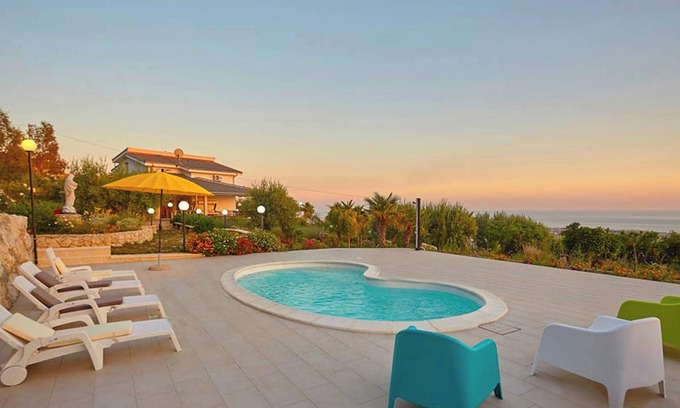Favara Villa | Homerez - Villa panorámica Piscina privada, Favara