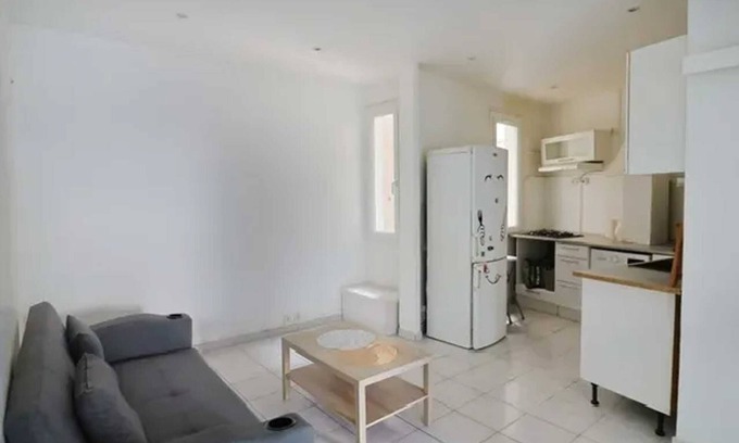 1st Arrondissement Apartamento | Homerez - Modern Apartment in Marseille - 53 m² with Double Bedrooms