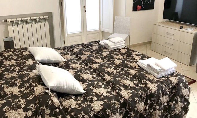 Catanzaro Apartamento | Homerez - Bonito apartamento para 4 pers. en Catanzaro