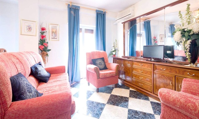 Carretera de la Sierra Apartamento | Homerez - Bonito apartamento para 8 pers. con balcón en Granada