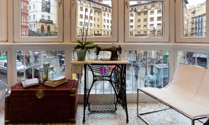 Centro histórico de Bilbao Apartamento | Homerez - Bonito apartamento para 6 pers. en Bilbao